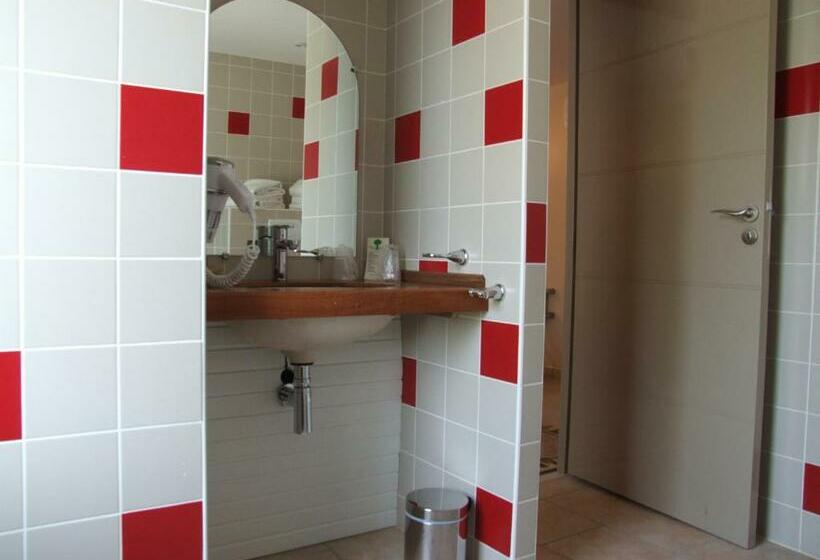 חדר סטנדרט, Hôtel Le Martray