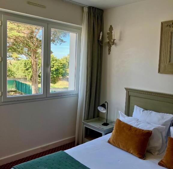 חדר סטנדרט, Hôtel Le Martray