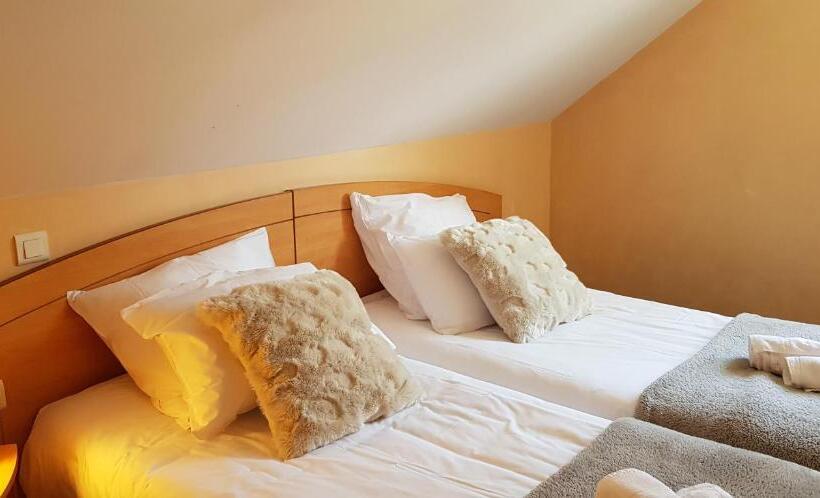 スタンダードトリプルルーム, Hôtel Terminus