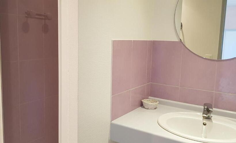 デラックスルーム, Hôtel Terminus