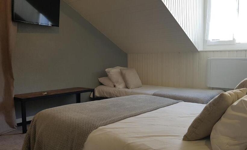 スタンダードトリプルルーム, Hôtel Terminus