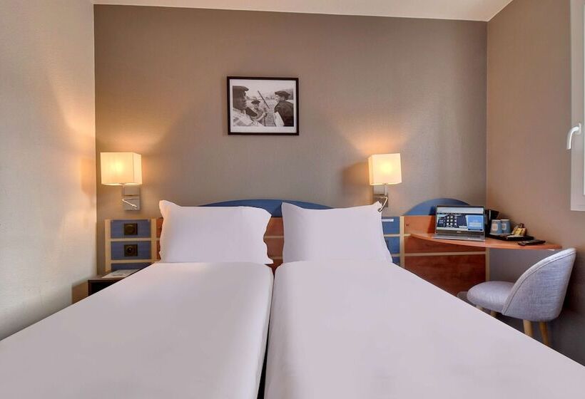 غرفة قياسية, Kyriad Anglet  Biarritz