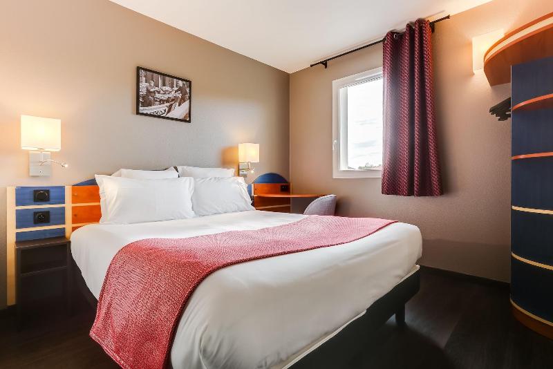 Номер Стандарт, Kyriad Anglet  Biarritz