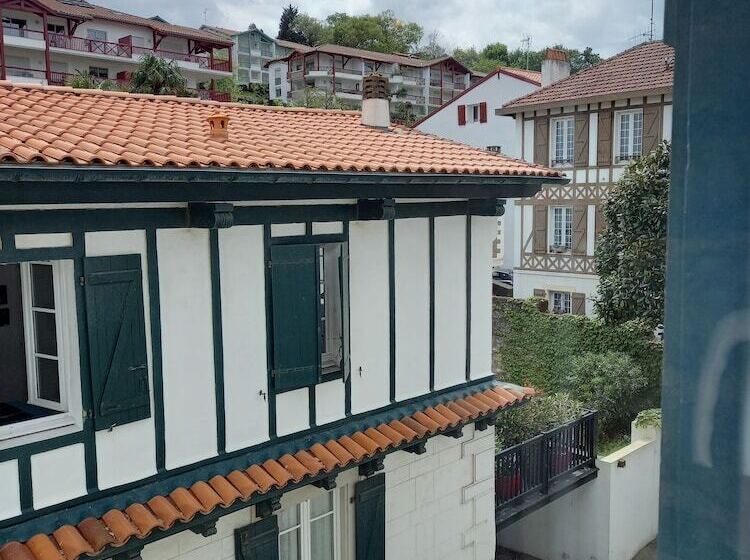 חדר סטנדרט, La Caravelle