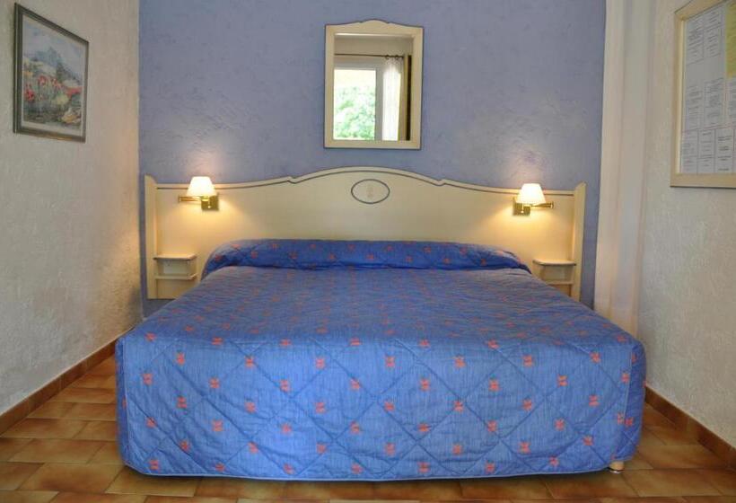 标准单人间, La Cigalière