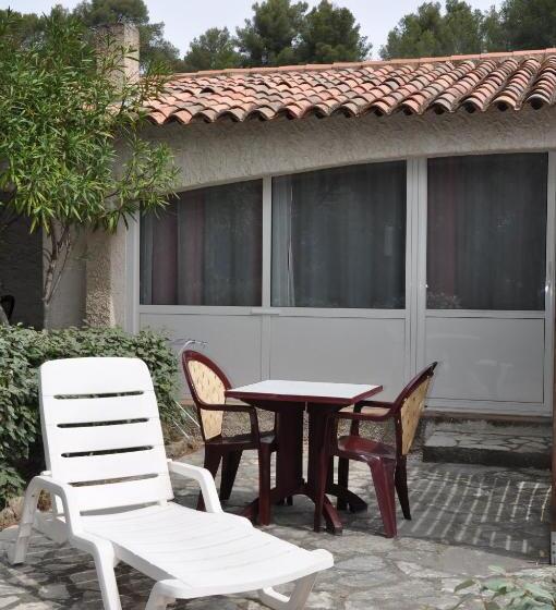 标准间, La Cigalière