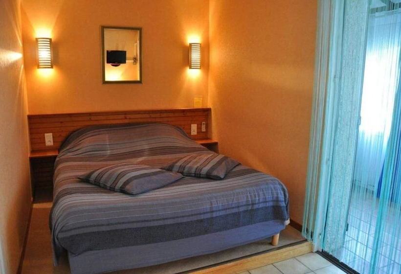 标准间, La Cigalière