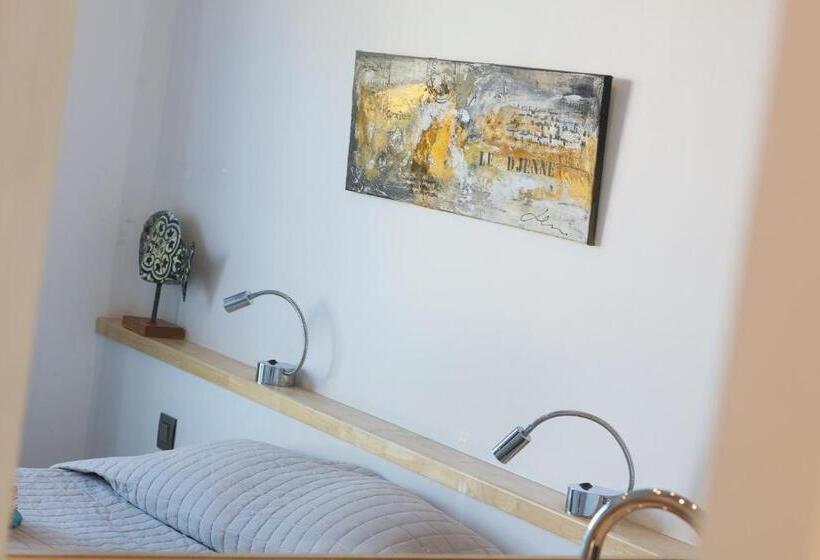 חדר סופריור עם נוף לים ומרפסת, La Vigie Face à La Mer