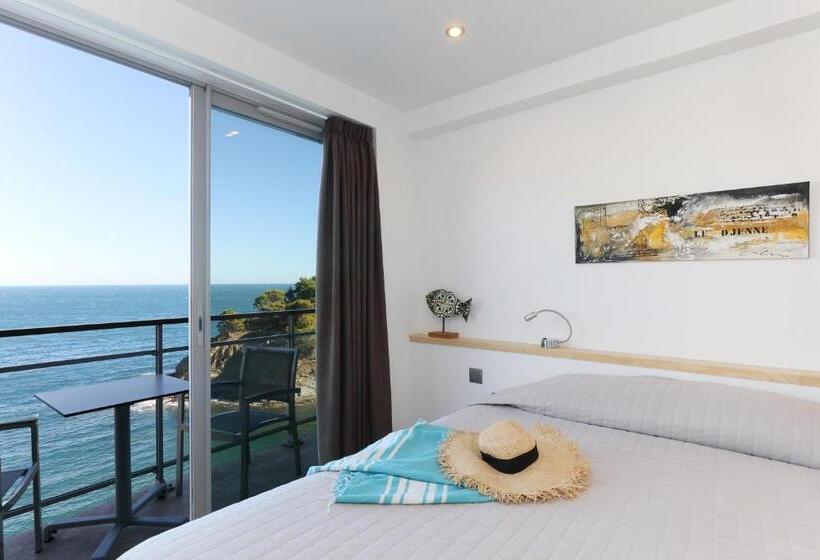 חדר סטנדרט נוף לים עם מרפסת, La Vigie Face à La Mer