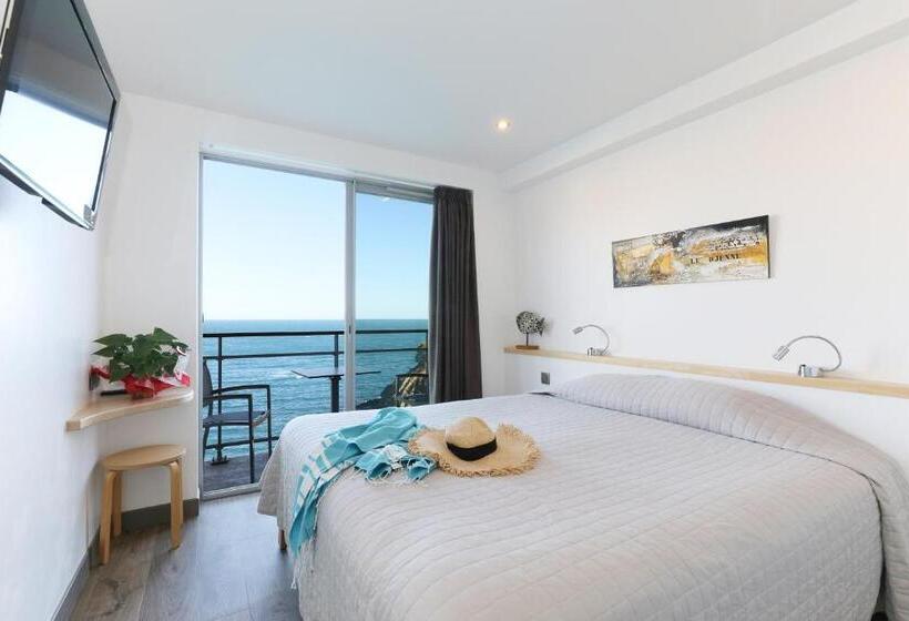 חדר סטנדרט נוף לים עם מרפסת, La Vigie Face à La Mer