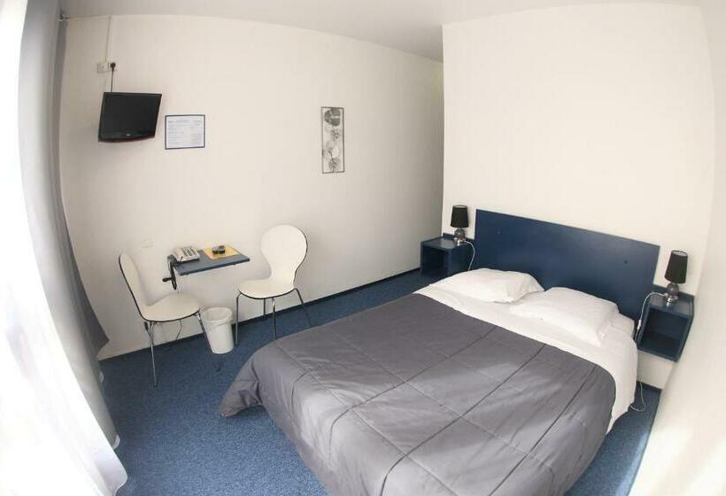 חדר סטנדרט, Le Calypso   Réouverture