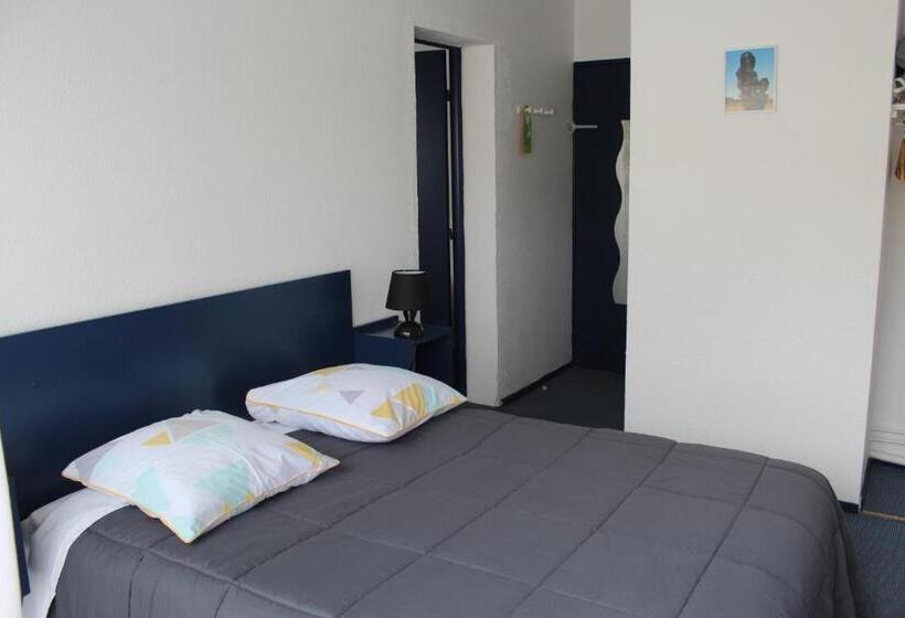 חדר סטנדרט לארבעה, Le Calypso   Réouverture