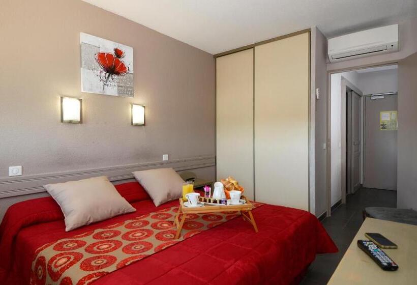 Comfort room with view, Le Maray