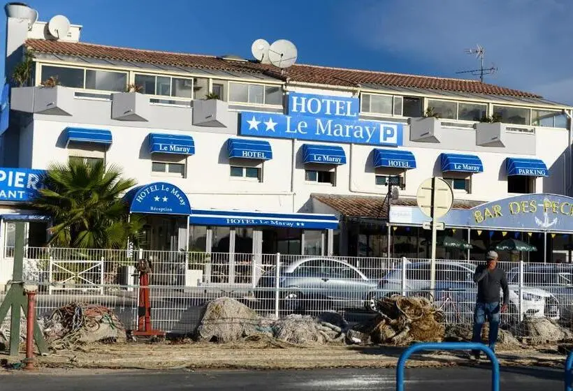 Camera Tripla Standard con Vista, Le Maray
