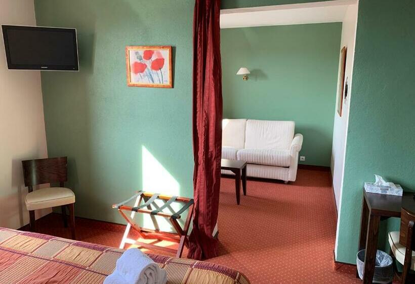 غرفة قياسية رباعية, Le Mas De Gaujac