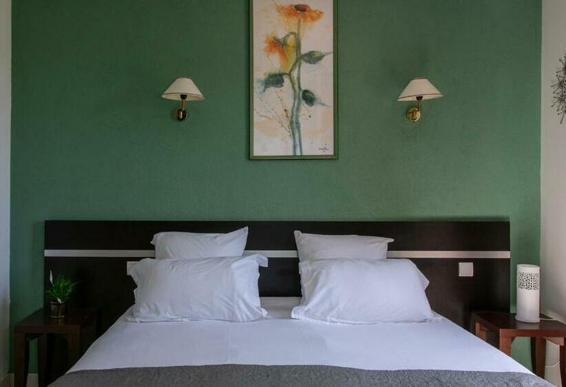 غرفة قياسية, Le Mas De Gaujac