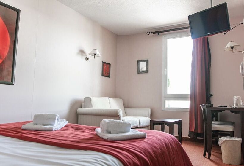 غرفة قياسية ثلاثية, Le Mas De Gaujac