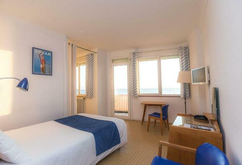 Четырехместный Номер Стандарт, Le Trident Thyrsé