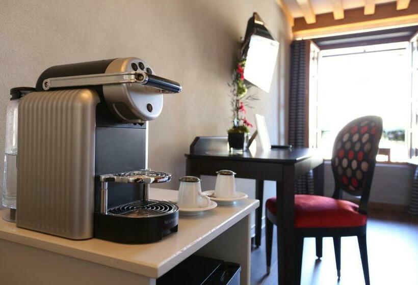 חדר סופריור, Le Vieux Logis