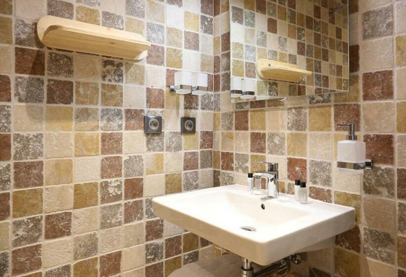 חדר סופריור, Le Vieux Logis