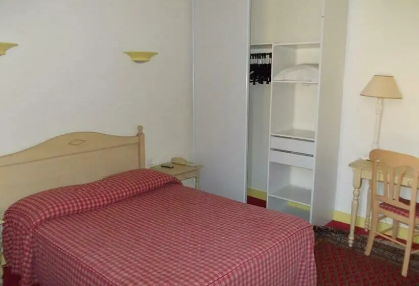 Standard-huone, Marcellin