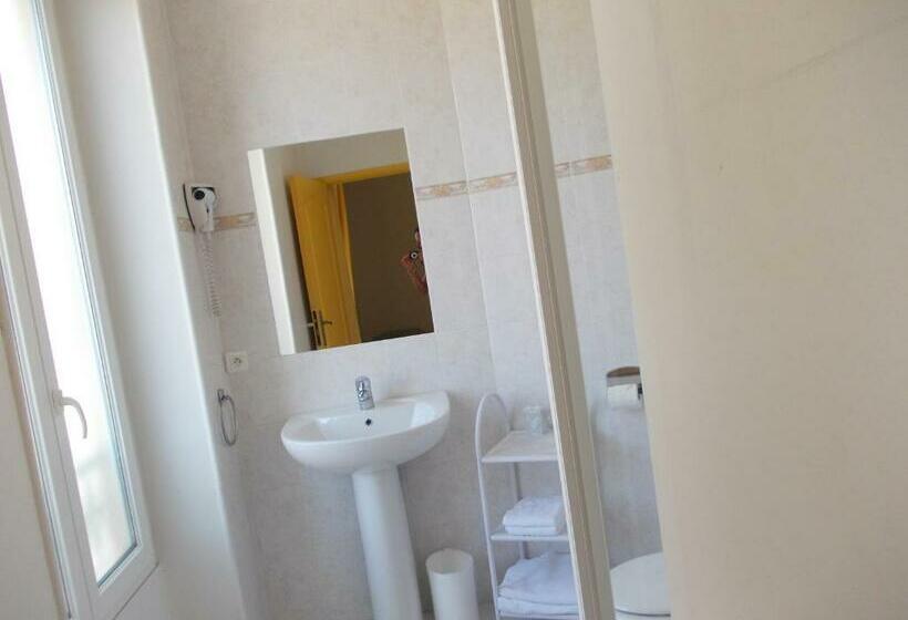 חדר סטנדרט, Marcellin