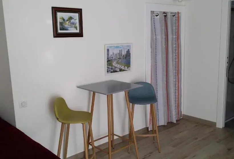 Huoneisto 1 Makuuhuone Terassi, Marcellin