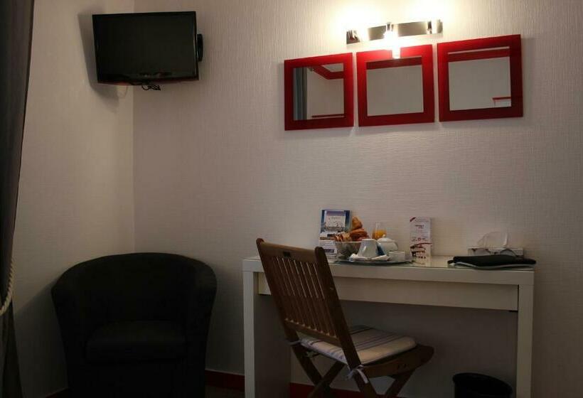 コンフォートルーム, Quic En Groigne