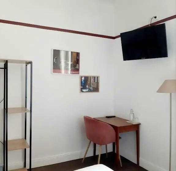 Standard-huone Puutarhanäkymä, Saint Charles Hôtel & Coliving Biarritz