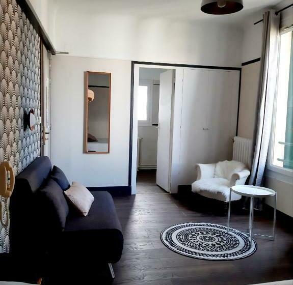 חדר דלוקס, Saint Charles Hôtel & Coliving Biarritz