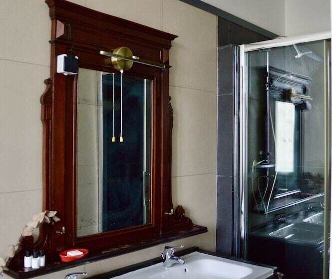 חדר סופריור, Saint Charles Hôtel & Coliving Biarritz