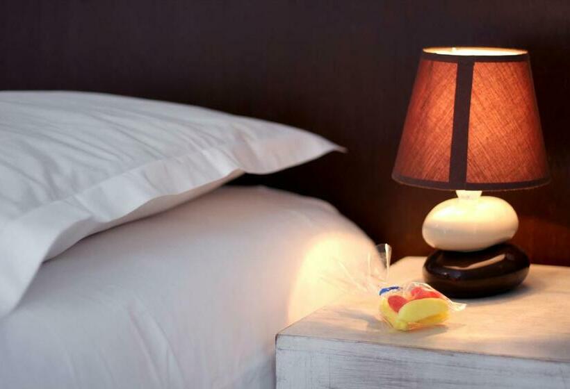 标准三人间, ô Villagio Hôtel