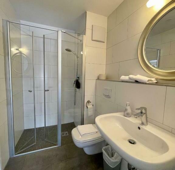 Quarto standard, Busses Guesthouse