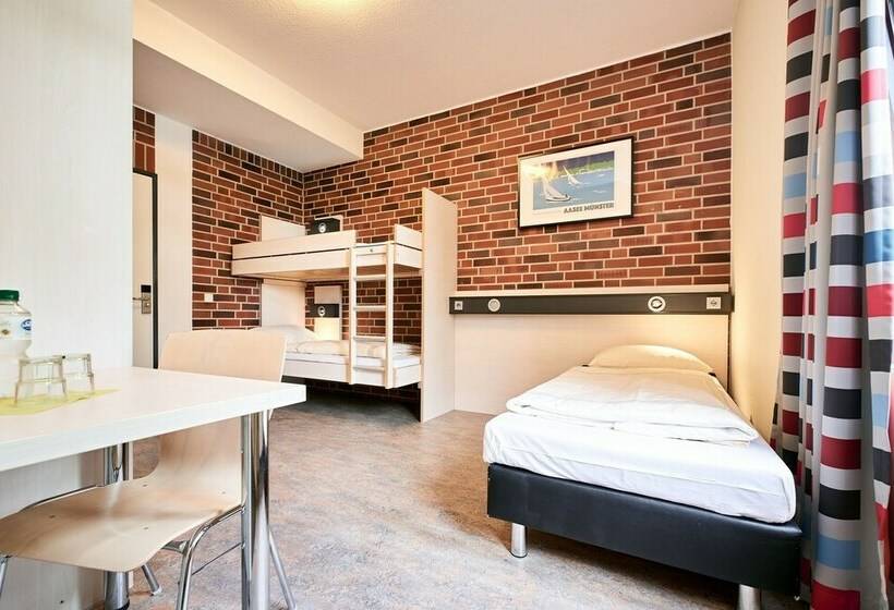 اتاق خانوادگی, Jugendgästehaus Aasee