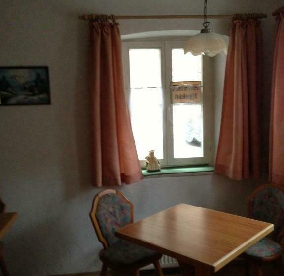 Apartamento 1 Dormitório, Pension Freund