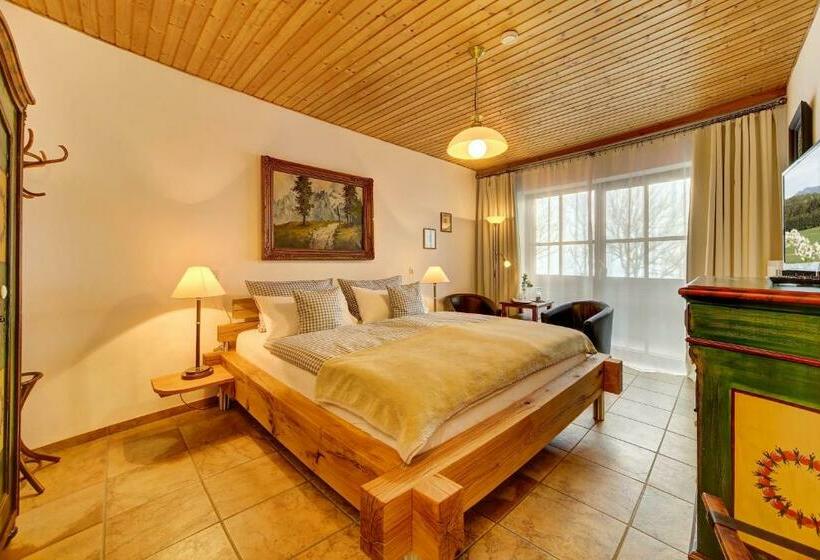 Номер Стандарт с Балконом, Pension Salzsäumer