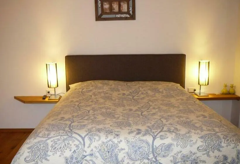 バルコニー付きスタンダードトリプルルーム, Rooster Bnb American Style Boutique Haus   Made With Love!