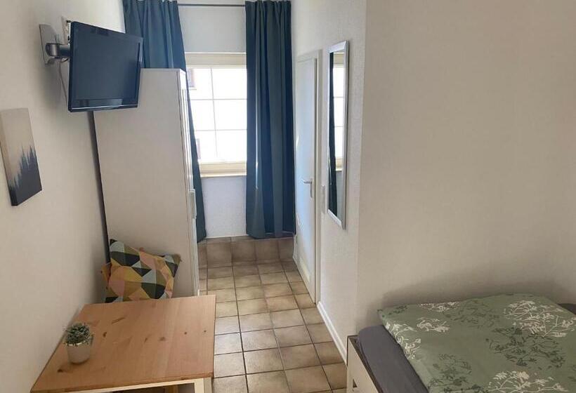 스탠다드 싱글 룸, Am See