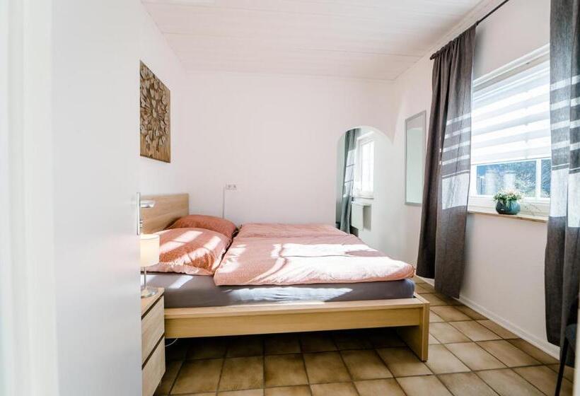 컴포트 트리플 룸, Am See