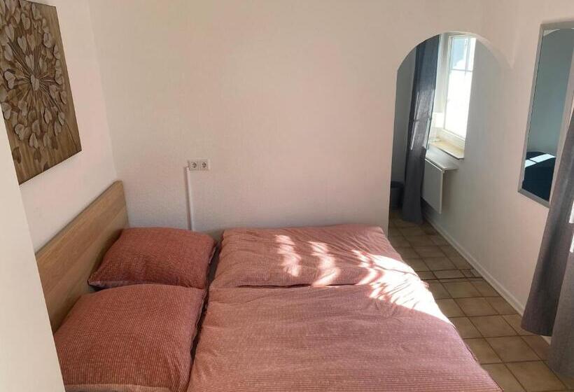 컴포트 트리플 룸, Am See