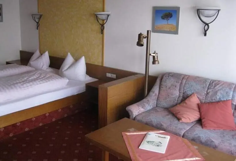 Comfort room with balcony, Bräukeller