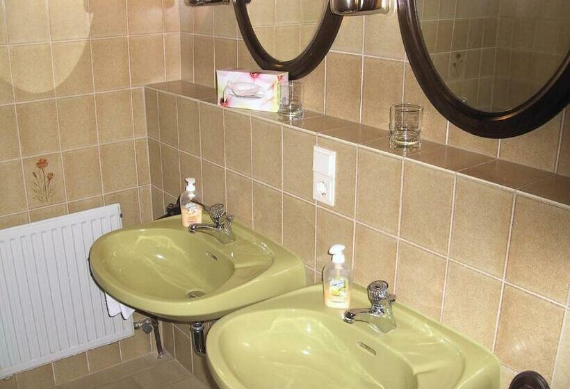 スタンダードルーム, Buchberg