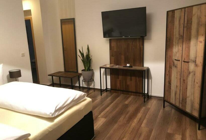 标准间, Garni Zum Rebstock