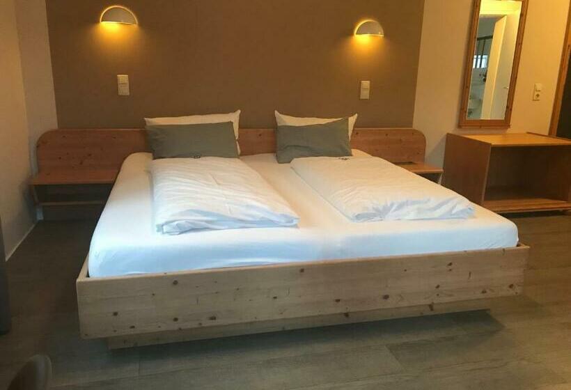 Номер Стандарт, Gasthaus Schwan