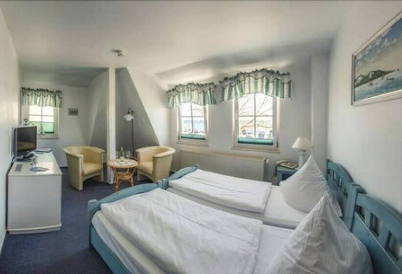 Номер Стандарт Вид на Море, Gastmahl Des Meeres