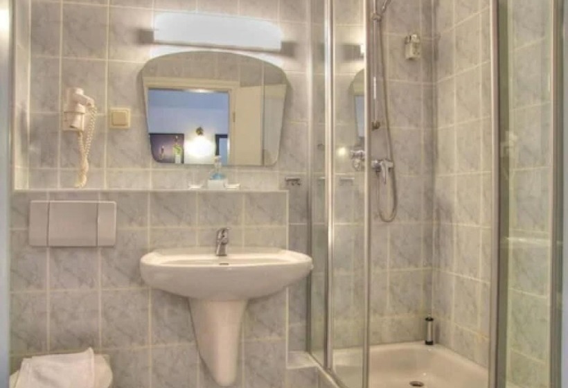 Номер Стандарт Вид на Море, Gastmahl Des Meeres