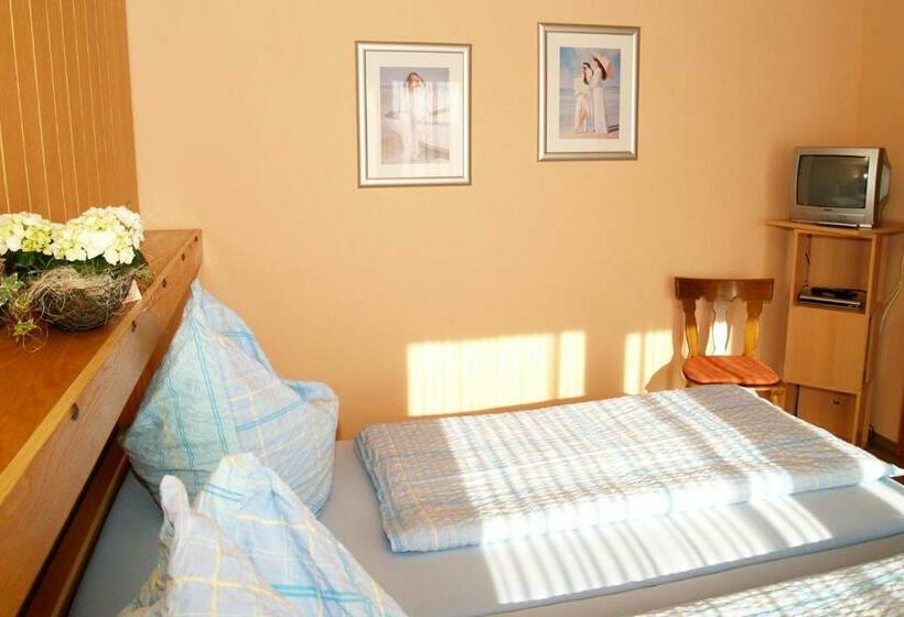 غرفة قياسية, Haus Gertrud