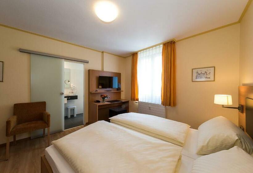 Quarto standard, Hirschen