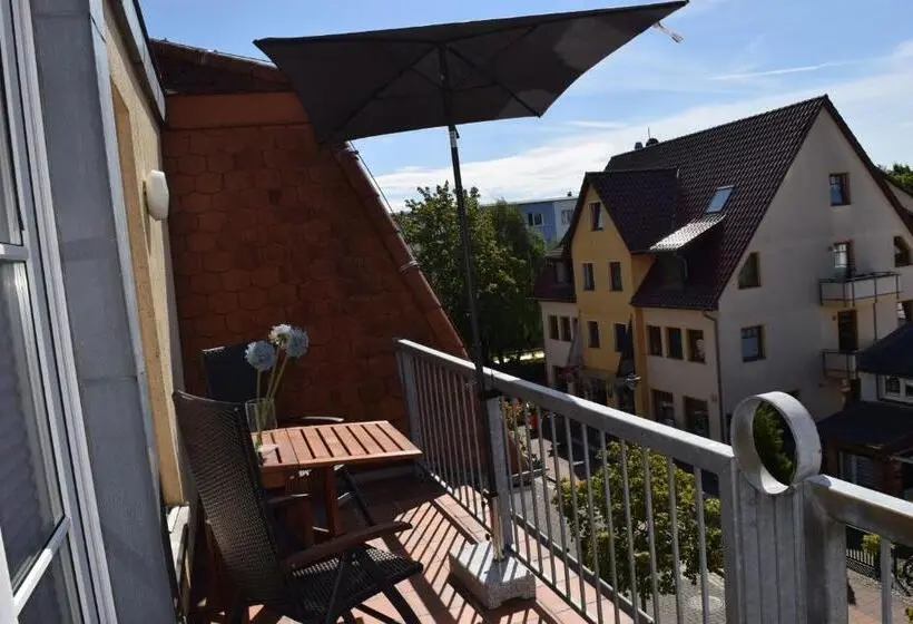 Huoneisto 1 Makuuhuone Parveke, Kühlungsborner Brauhaus