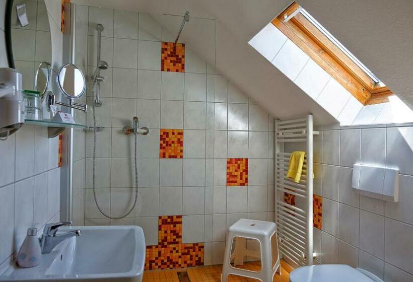 Номер Стандарт, Konsum Gästehaus Quisisana Nebenhaus Des Konsum Berghotel Oberhof